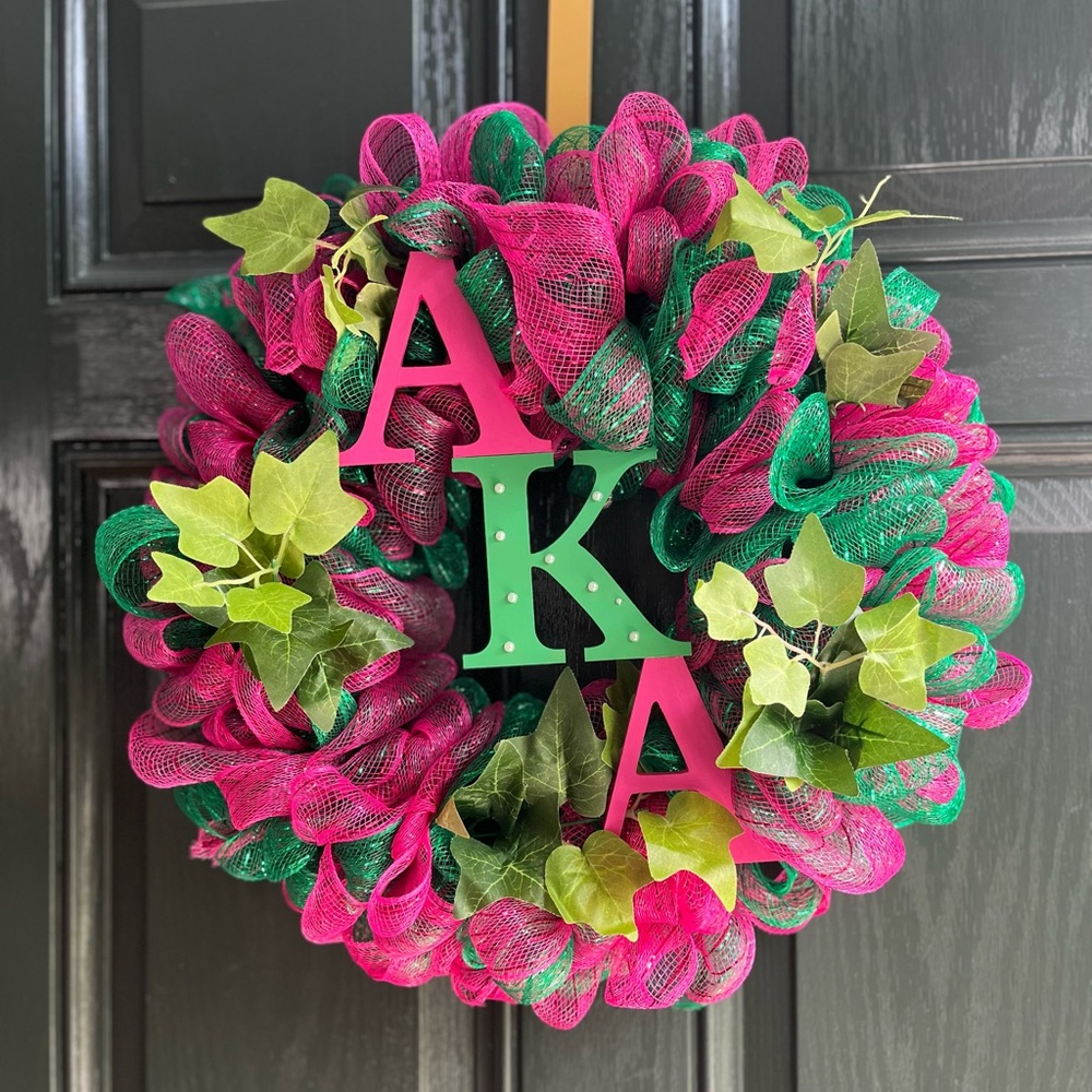 Custom made AKA sorority wreath - Picture 4 of 6